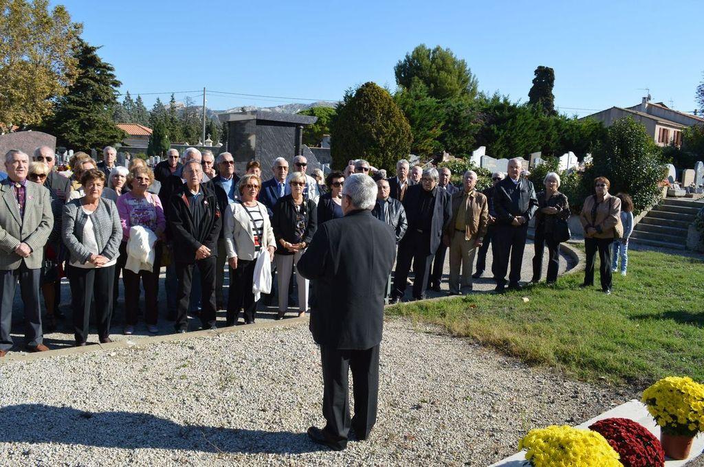 CEREMONIE DU 1 NOVEMBRE 2015 CIMETIERE DE MAZARGUES (46).JPG